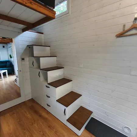 度假居 Tinyhouse Under Watertower