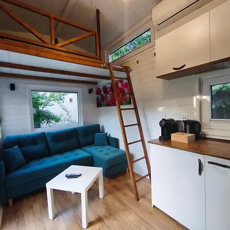 度假居 Tinyhouse Under Watertower