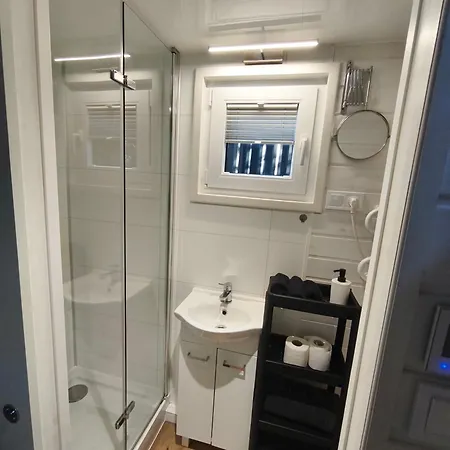 Tinyhouse Under Watertower Wroclaw