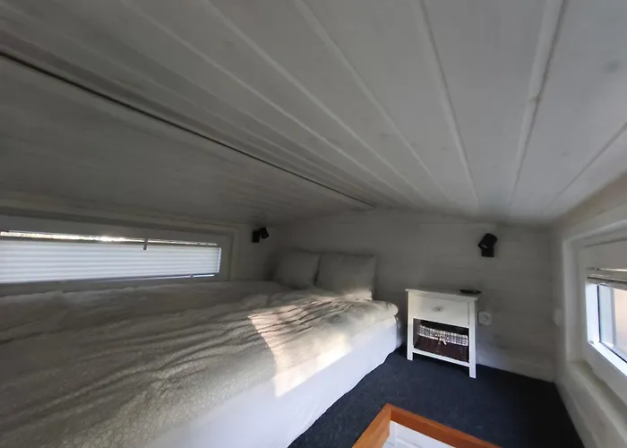 Tinyhouse Under Watertower Semesterbostad